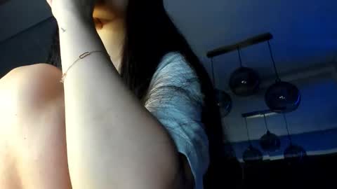 Ir s room online show from October 2025 02:56:01 AM