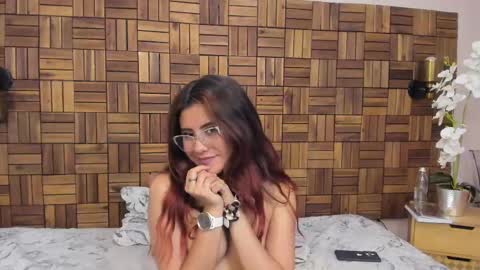 Iris Rosse online show from January 2025 02:22:02 AM