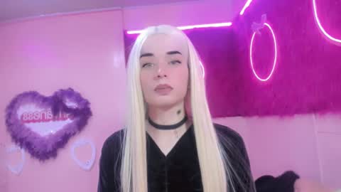 Irina online show from December 2024 11:44:01 AM