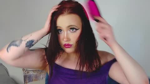 Snapshot of irinaart chatting on December 2024 08:26:02 PM Irina online show from December 2024 08:26:02 PM