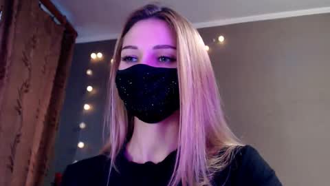 Lily online show from February 2026 03:06:01 PM