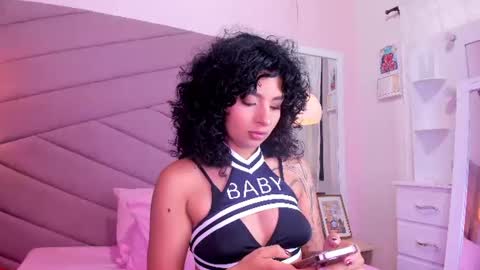 Iris Licht online show from July 2026 09:17:01 PM