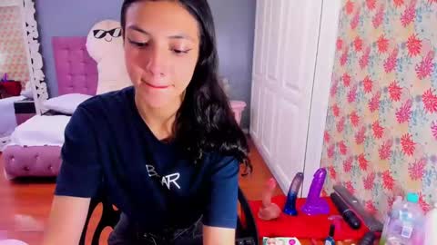 Snapshot of iris_stone_ chatting on March 2025 02:15:02 PM Iris online show from March 2025 02:15:02 PM