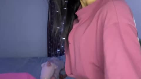 Snapshot of iris_stone_ chatting on October 2025 06:39:01 PM Iris online show from October 2025 06:39:01 PM