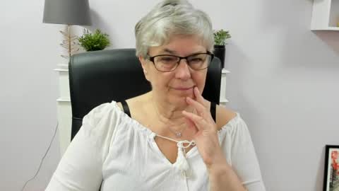 I R I S online show from June 2026 09:14:01 AM
