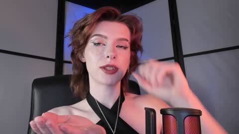 Snapshot of irisice chatting on January 2025 11:56:01 PM Miss Iris Fansly Miss Iris new inst. online show from January 2025 11:56:01 PM