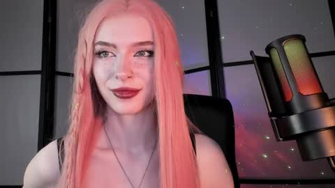 Snapshot of irisice chatting on January 2025 03:51:01 PM Miss Iris Fansly Miss Iris new inst. online show from January 2025 03:51:01 PM