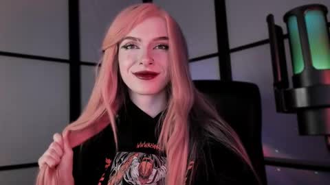 Snapshot of irisice chatting on February 2025 03:21:01 PM Miss Iris Fansly Miss Iris new inst. online show from February 2025 03:21:01 PM