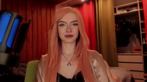 Snapshot of irisice chatting on March 2025 02:45:01 PM Miss Iris Fansly Miss Iris new inst. online show from March 2025 02:45:01 PM