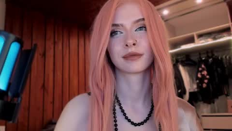 Snapshot of irisice chatting on March 2025 04:33:02 PM Miss Iris Fansly Miss Iris new inst. online show from March 2025 04:33:02 PM