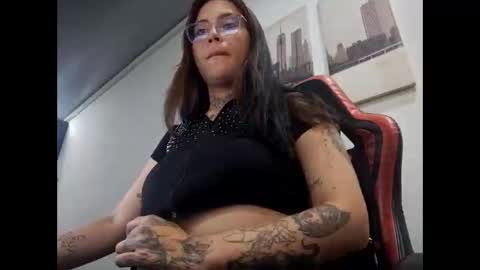 Snapshot of iriss_cardenas chatting on April 2026 09:48:02 PM iriss_cardenas online show from April 2026 09:48:02 PM