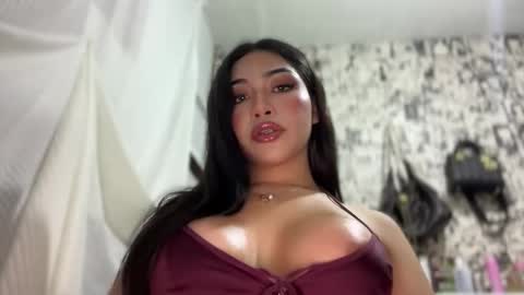iriss_fox online show from April 2026 07:17:02 AM