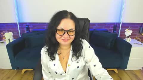 Snapshot of irissmoon1 chatting on February 2026 06:37:01 AM Iris online show from February 2026 06:37:01 AM