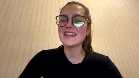 Snapshot of irisss31 chatting on January 2025 07:31:01 PM irisss31 online show from January 2025 07:31:01 PM