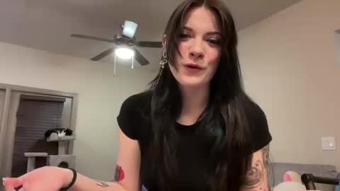 irissweets online show from September 2025 01:10:01 AM