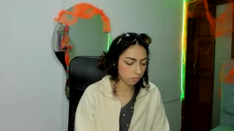 irix_moon online show from October 2025 03:29:01 AM