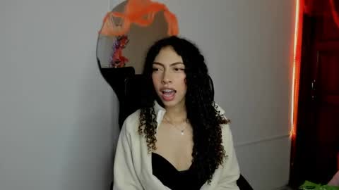 irix_moon online show from October 2025 03:39:02 AM