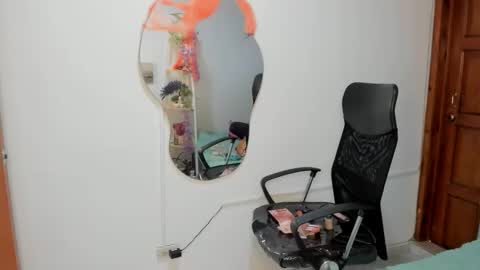 irix_moon online show from November 2025 11:32:01 AM