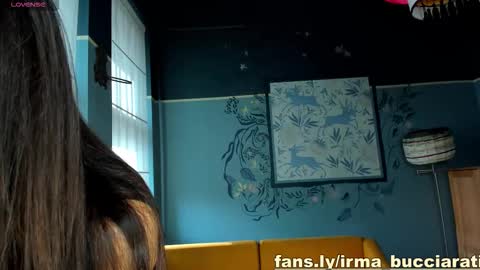 Snapshot of irma_bucciarati chatting on October 2025 11:18:02 AM irma_bucciarati online show from October 2025 11:18:02 AM