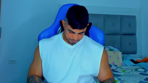 Snapshot of iron_coleman chatting on January 2025 01:10:02 AM Iron online show from January 2025 01:10:02 AM