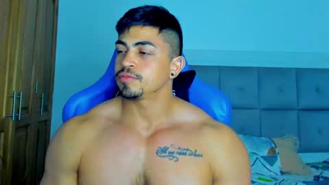 Snapshot of iron_coleman chatting on February 2025 12:40:02 AM Iron online show from February 2025 12:40:02 AM