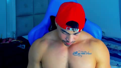 Snapshot of iron_coleman chatting on February 2025 01:00:02 AM Iron online show from February 2025 01:00:02 AM