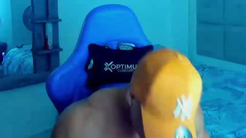 Snapshot of iron_coleman chatting on September 2025 12:11:02 AM Iron online show from September 2025 12:11:02 AM