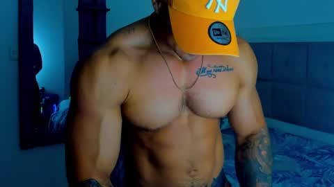 Snapshot of iron_coleman chatting on September 2025 04:01:02 PM Iron online show from September 2025 04:01:02 PM