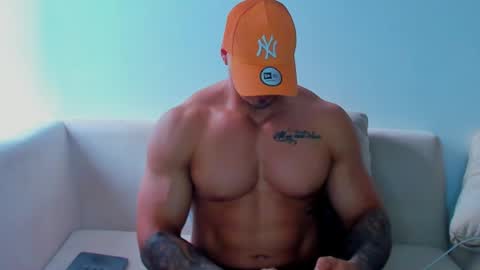 Snapshot of iron_coleman chatting on October 2025 09:56:01 PM Iron online show from October 2025 09:56:01 PM