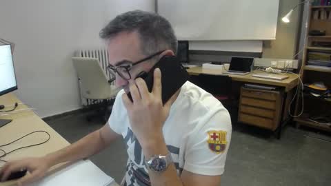 Snapshot of ironchrome chatting on October 2025 07:17:01 AM IronChrome online show from October 2025 07:17:01 AM