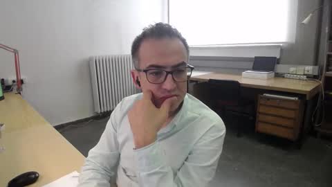 Snapshot of ironchrome chatting on October 2025 08:03:01 AM IronChrome online show from October 2025 08:03:01 AM