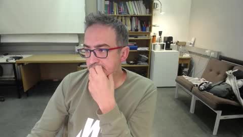 Snapshot of ironchrome chatting on October 2025 10:05:02 AM IronChrome online show from October 2025 10:05:02 AM