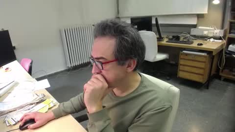 Snapshot of ironchrome chatting on January 2026 07:33:01 AM IronChrome online show from January 2026 07:33:01 AM