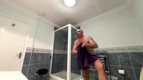 Ironkokkk online show from May 2026 09:21:01 PM