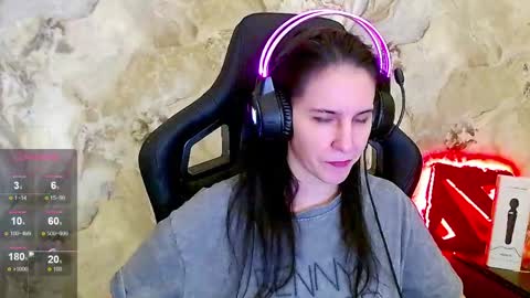 Irwi Tomboy online show from May 2026 11:43:01 PM