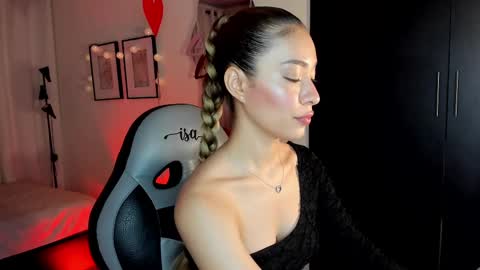 isa_____ online show from February 2025 12:48:01 AM