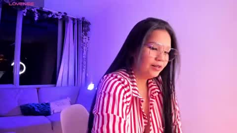 Snapshot of isa__rose chatting on October 2025 09:49:01 AM isa rose online show from October 2025 09:49:01 AM