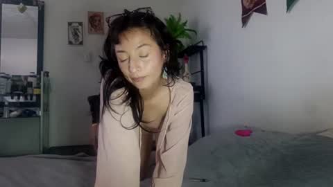 isa_babysweet online show from July 2026 10:17:01 PM