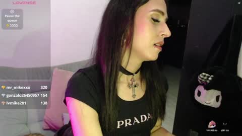 Isabella Hall online show from July 2026 03:20:02 AM