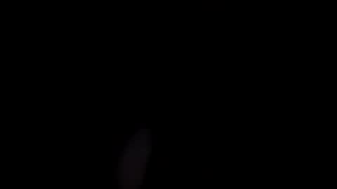 Snapshot of isa_little4u chatting on September 2025 10:05:01 AM online show from September 2025 10:05:01 AM