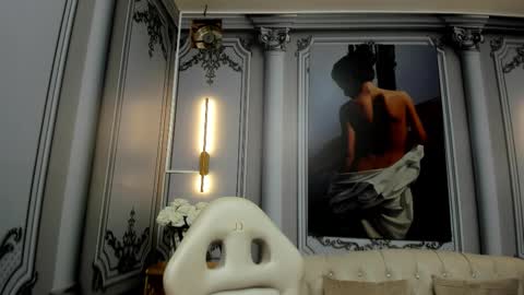 Snapshot of isa_little4u chatting on October 2025 03:18:01 AM online show from October 2025 03:18:01 AM