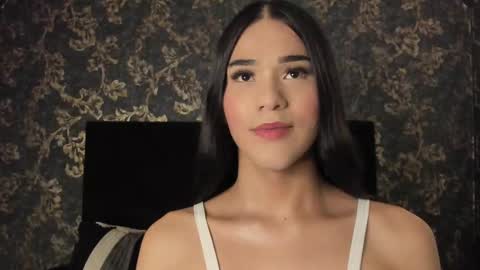 Snapshot of isa_little_star chatting on March 2025 03:28:02 PM Isa online show from March 2025 03:28:02 PM