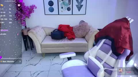 Snapshot of isa_reel chatting on June 2026 08:18:02 PM ISA online show from June 2026 08:18:02 PM