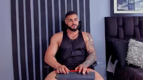 Snapshot of isaac_connor1 chatting on July 2026 06:21:02 PM Isaac online show from July 2026 06:21:02 PM