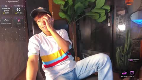 isaac_grimm online show from April 2026 02:50:02 AM