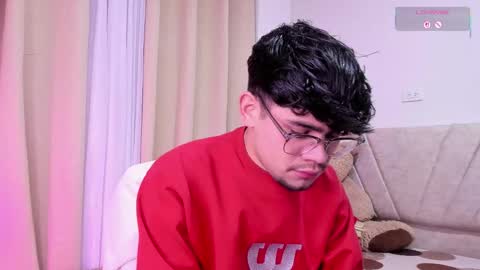 Isaac Saenz. online show from February 2026 03:09:01 PM