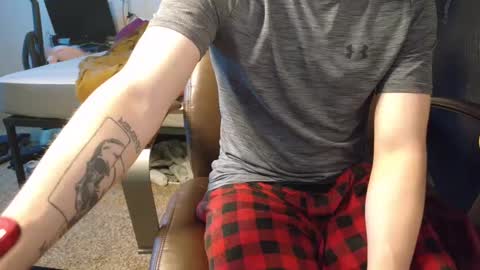 isaac online show from December 2024 02:04:01 PM