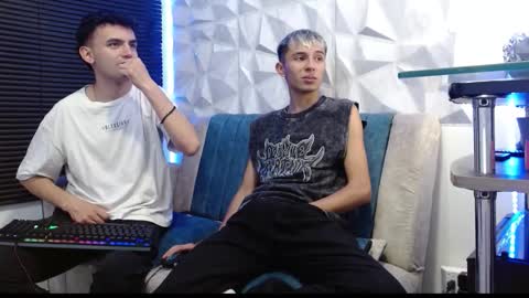 Isaac tan online show from September 2025 12:45:02 AM