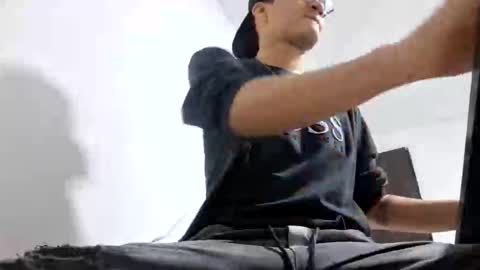 Snapshot of isaac_winter_ chatting on November 2025 02:55:01 AM Isaac online show from November 2025 02:55:01 AM