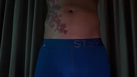 isaacgrangerrr online show from April 2026 08:41:01 AM